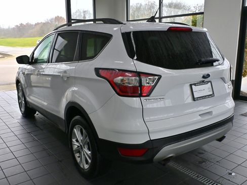 Used 2018 Ford Escape SEL w/ Ford Safe & Smart Package image 4