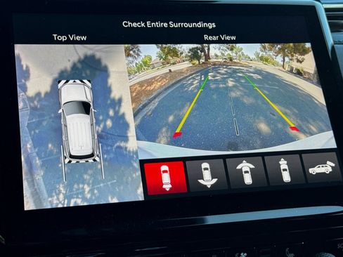 New 2023 Jeep Grand Cherokee Trailhawk w/ Advanced Protech Group II image 19