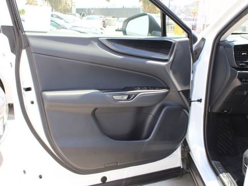 Certified 2025 Lexus NX 250 FWD image 11