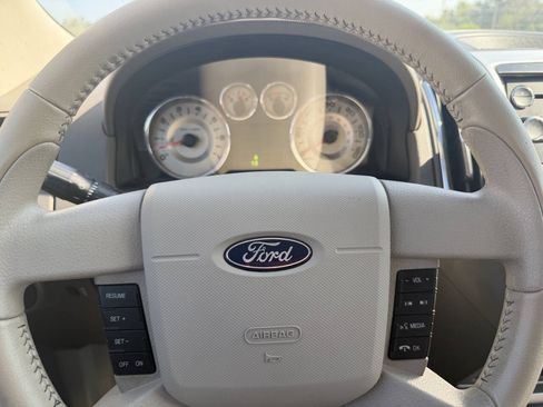 Used 2010 Ford Edge SEL AWD/4WD image 22