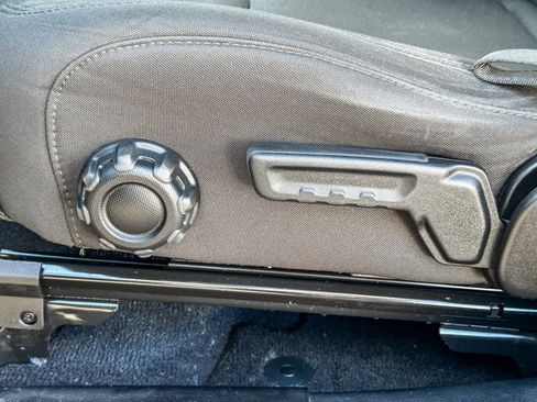 Used 2023 Jeep Wrangler Willys image 18