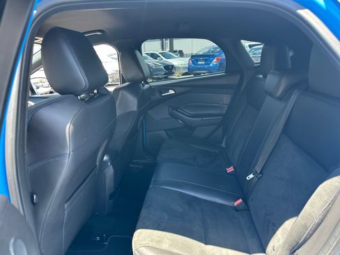 Used 2017 Ford Focus RS AWD/4WD image 15