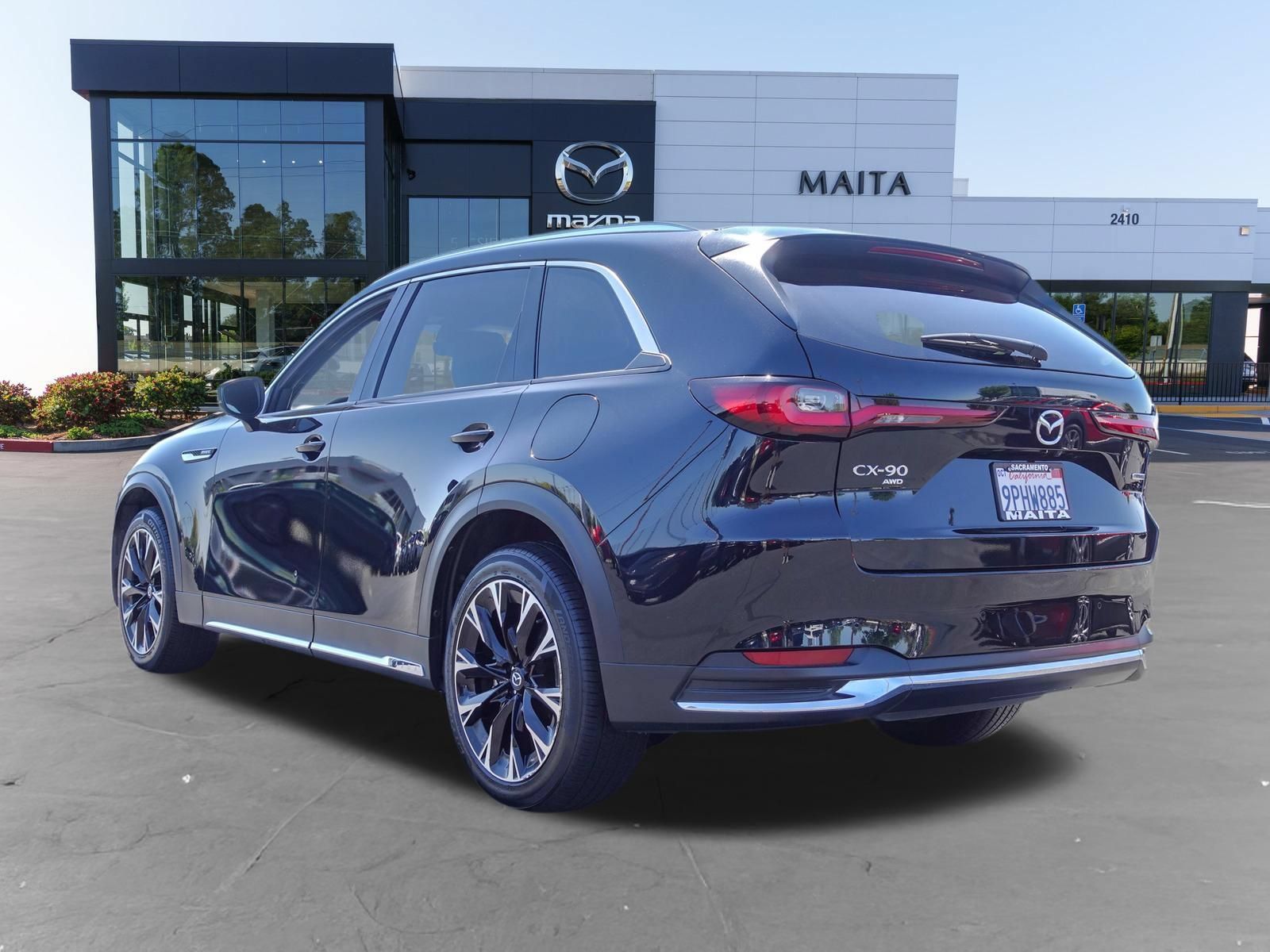 Certified 2024 MAZDA CX-90 Plug-In Hybrid w/ Premium Plus AWD/4WD image 6