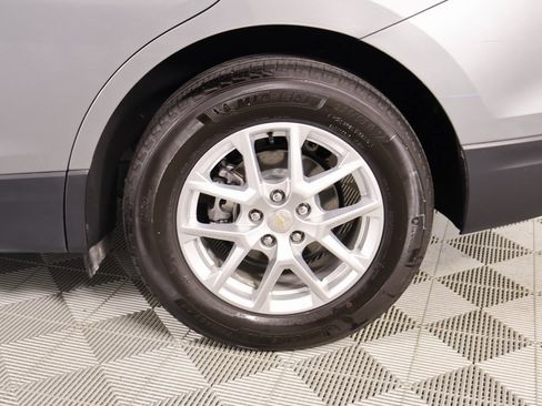 Used 2024 Chevrolet Equinox LT image 17