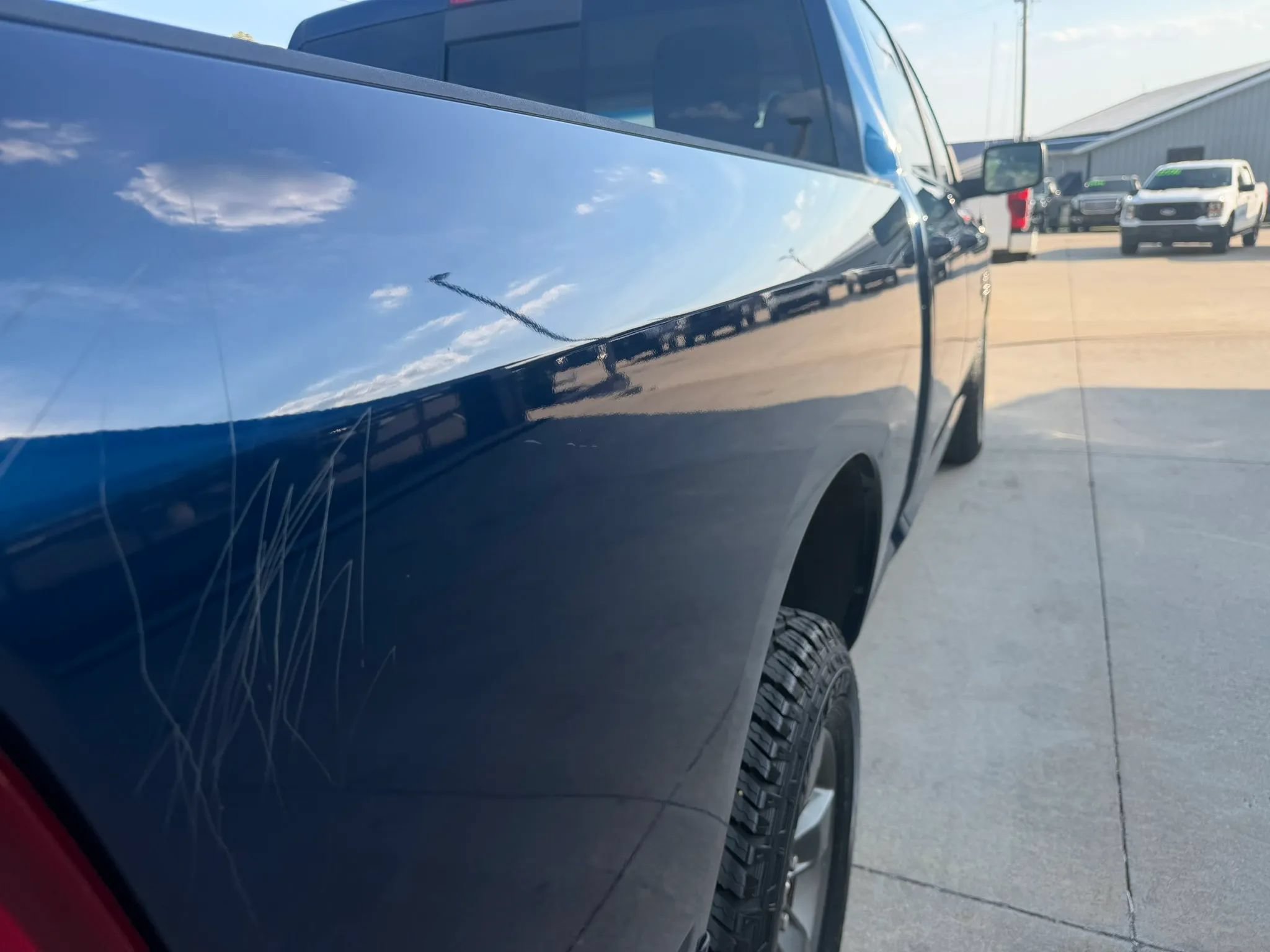 Used 2020 RAM 1500 Classic SLT AWD/4WD image 65