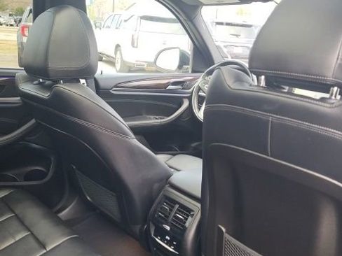 Used 2018 BMW X3 xDrive30i AWD/4WD image 19