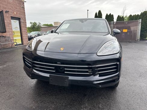 Used 2020 Porsche Cayenne E-Hybrid w/ Premium Plus Package AWD/4WD image 5