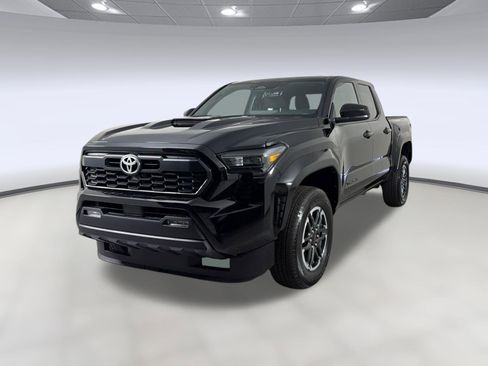 Used 2025 Toyota Tacoma TRD Sport RWD image 1