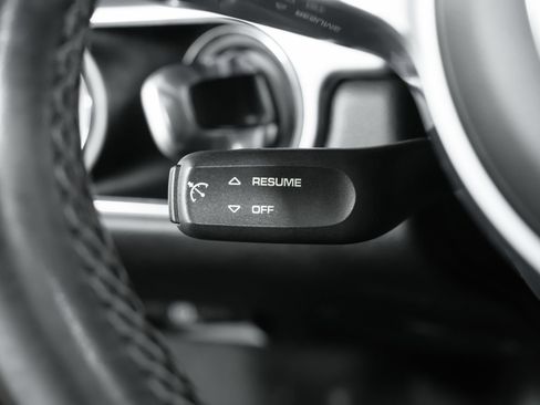 Used 2021 Porsche 718 Boxster RWD image 84