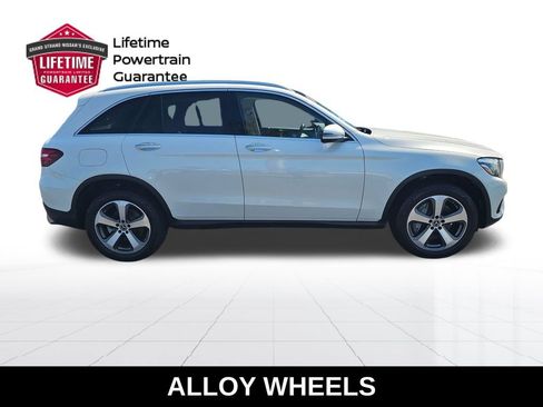 Used 2018 Mercedes-Benz GLC 300 4MATIC image 7