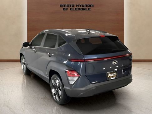 Used 2025 Hyundai Kona SEL FWD image 8