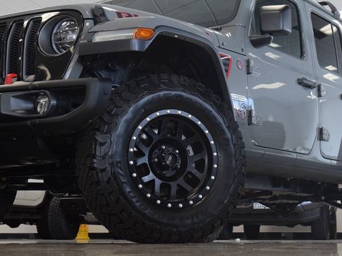 Used 2020 Jeep Wrangler Unlimited Rubicon w/ Quick Order Package 28Y Recon AWD/4WD image 10