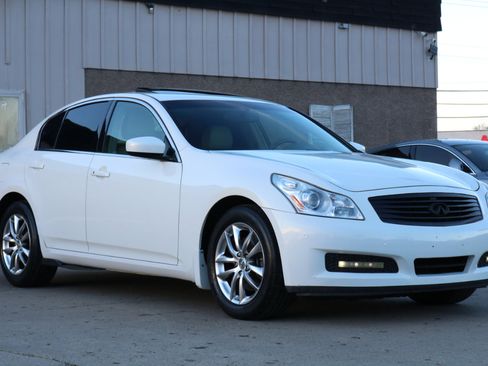 Used 2009 INFINITI G37 x Sedan w/ Premium Pkg image 5