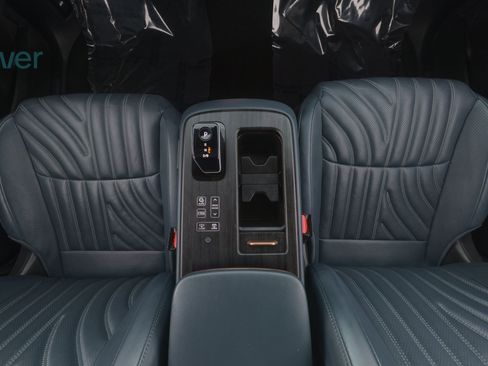 Used 2023 Nissan Ariya image 24