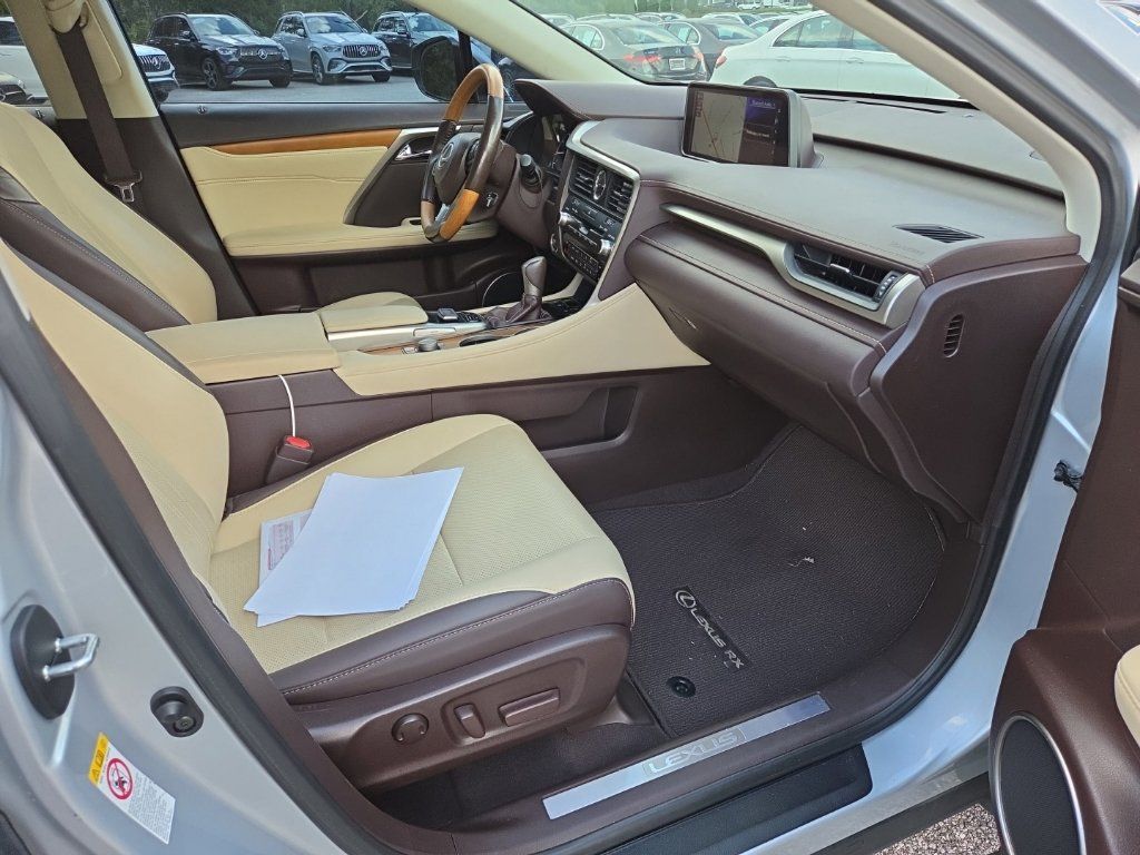 Used 2018 Lexus RX 350 FWD w/ Premium Package image 16