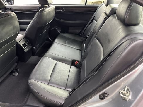 Used 2016 Subaru Legacy 2.5i Limited AWD/4WD image 36
