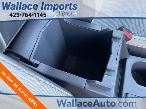 Certified 2025 Subaru Forester Premium w/ Convenience Package #2 image 31