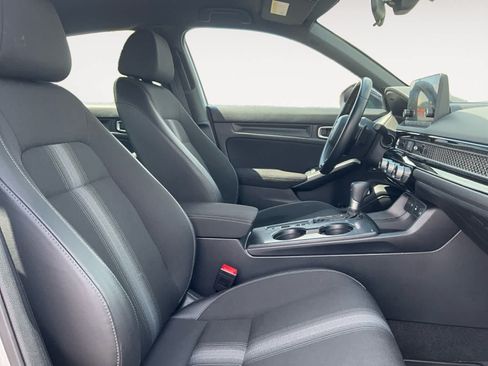 Used 2025 Honda Civic Sport image 15