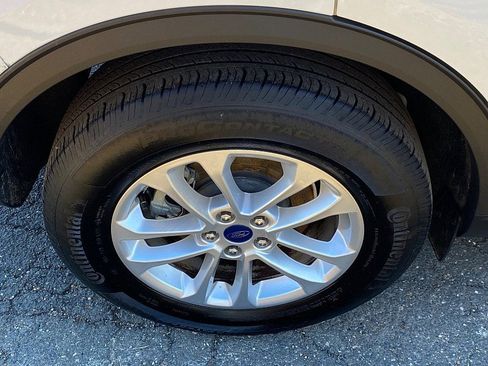 Certified 2022 Ford Escape SE w/ Convenience Package image 14