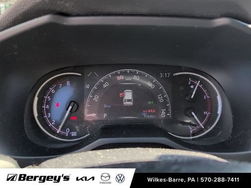 Used 2019 Toyota RAV4 Limited w/ Advanced Technology Package AWD/4WD image 6