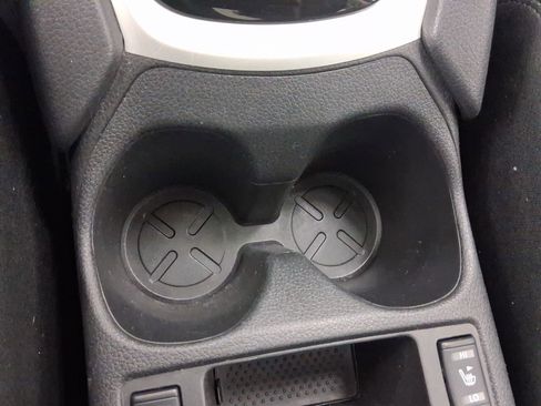 Used 2016 Nissan Rogue SL w/ SL Premium Package image 26