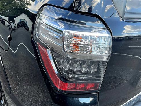 Used 2021 Toyota 4Runner Nightshade image 27