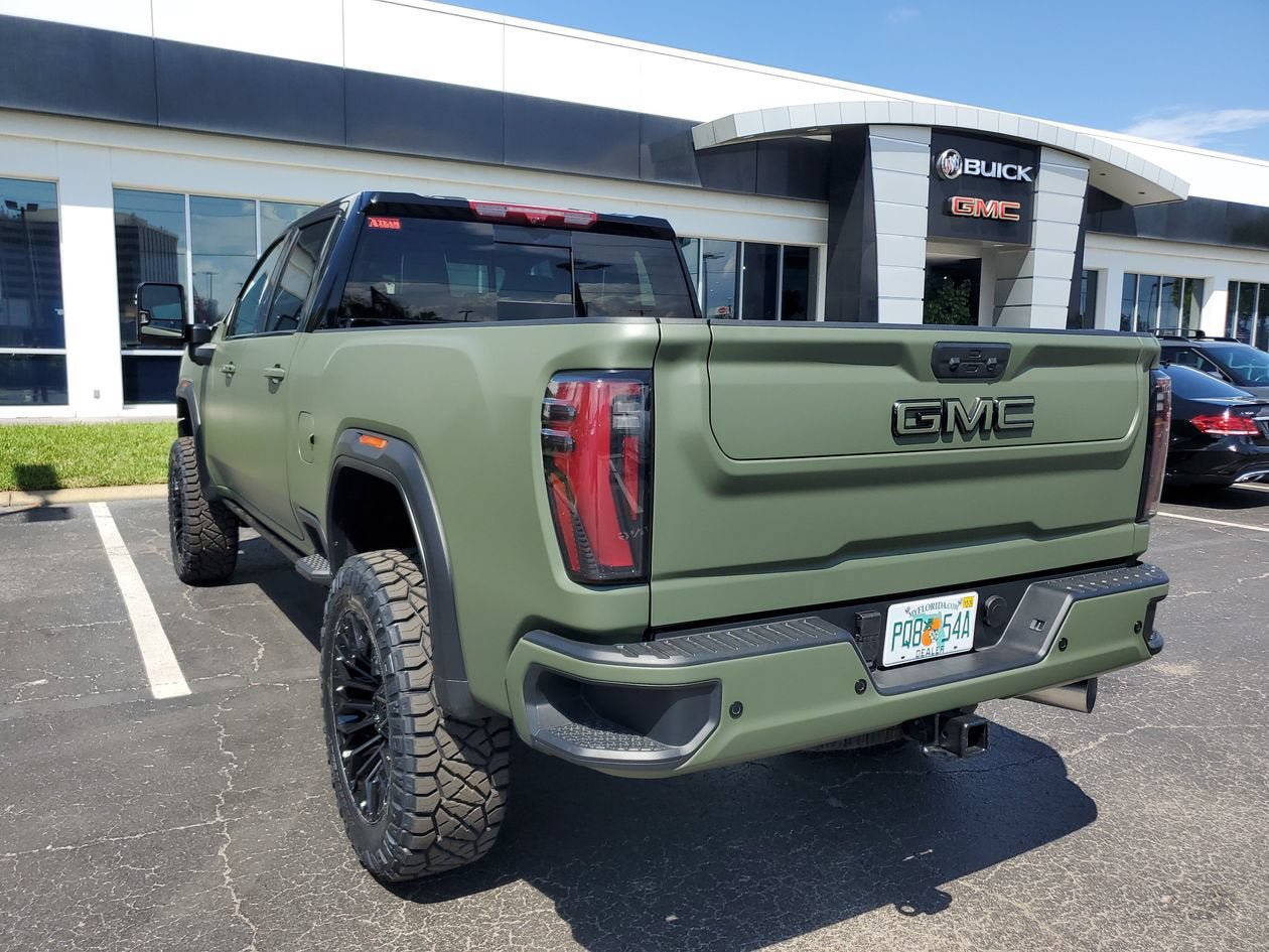 New 2026 GMC Sierra 2500 AT4X AWD/4WD image 4
