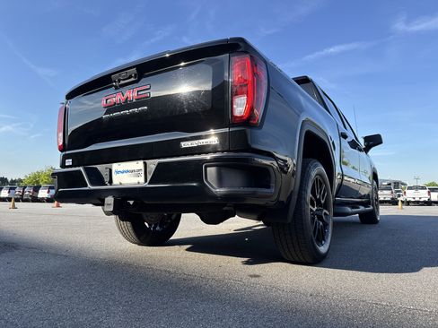 Used 2023 GMC Sierra 1500 Elevation image 10