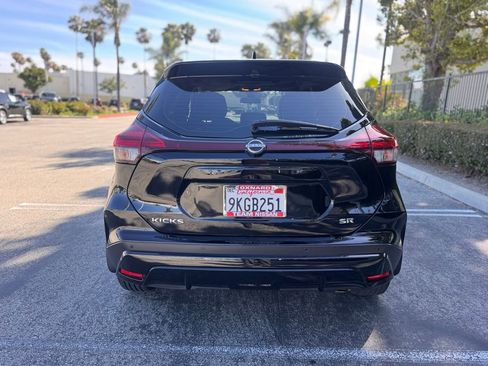 Certified 2024 Nissan Kicks SR w/ SR Premium Package image 7