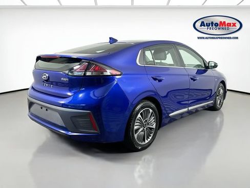 Used 2020 Hyundai Ioniq SEL FWD image 2