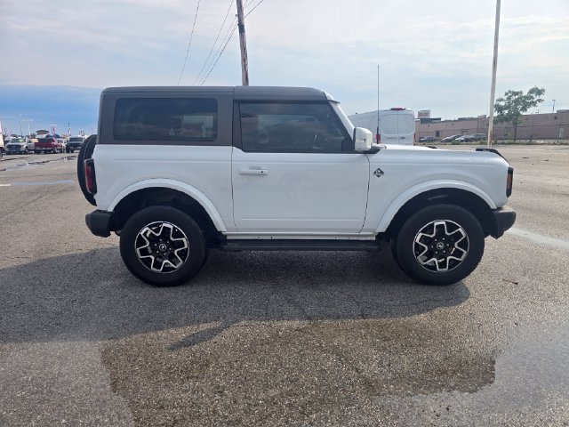 Used 2022 Ford Bronco Outer Banks AWD/4WD image 3