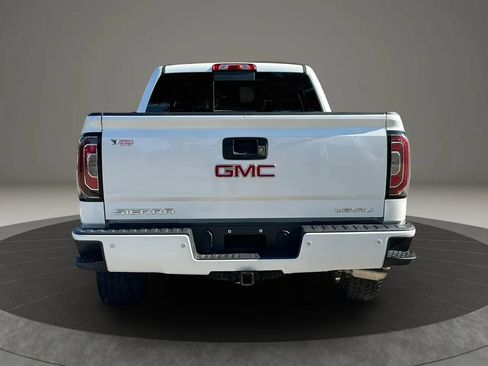 Used 2018 GMC Sierra 1500 Denali AWD/4WD image 4
