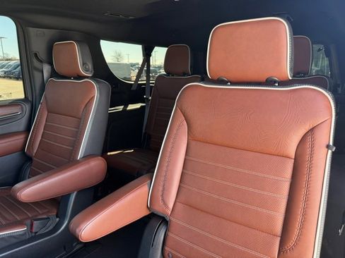 Used 2023 GMC Yukon XL Denali Ultimate image 23
