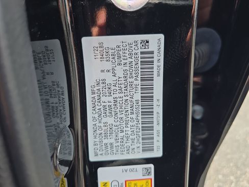 Used 2023 Honda Civic Sport image 29