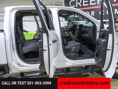 Used 2022 Chevrolet Silverado 2500 Custom w/ Custom Value Package image 39