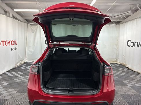Used 2023 Tesla Model Y Long Range image 17