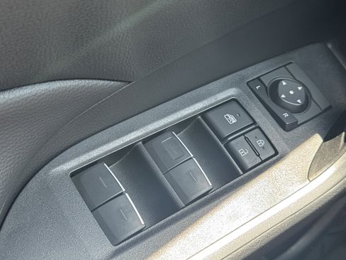 Used 2024 Toyota RAV4 XLE Premium image 23