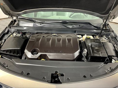 Used 2019 Chevrolet Impala LT FWD image 29