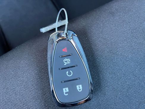 Used 2024 Chevrolet Malibu LT image 22