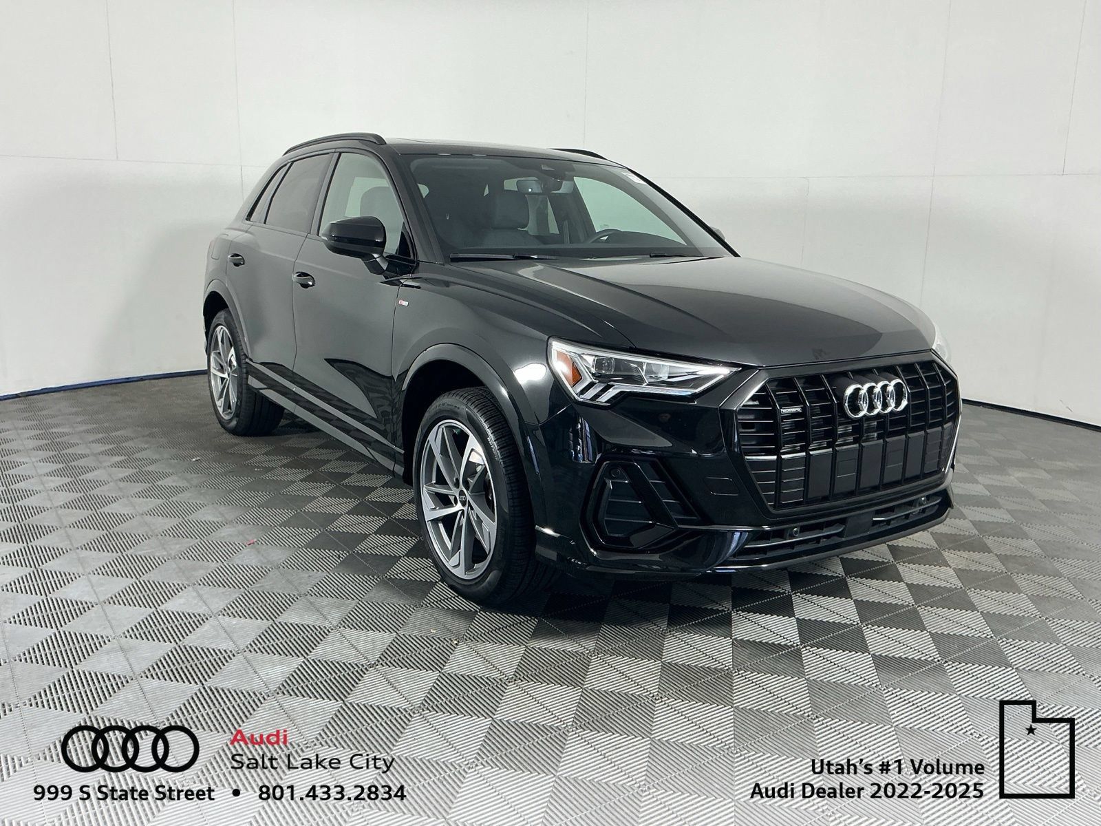 Used 2025 Audi Q3 2.0T Premium AWD/4WD image 1