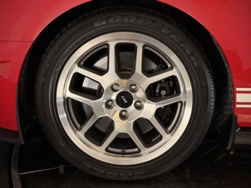 Used 2007 Ford Mustang Shelby GT500 RWD image 31
