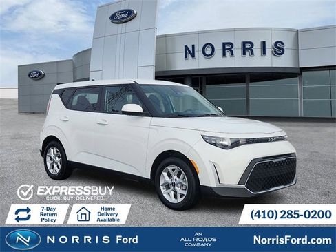 Used 2024 Kia Soul LX w/ Option Group 015 image 1