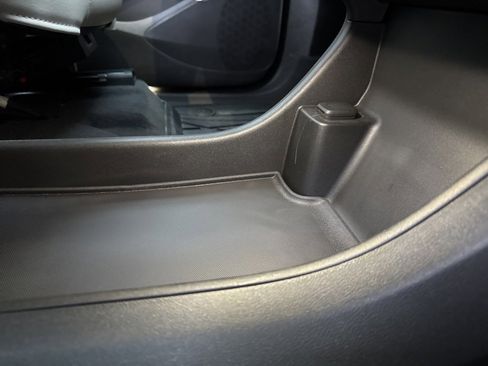 Certified 2024 Buick Enclave Essence w/ Technology Package image 52