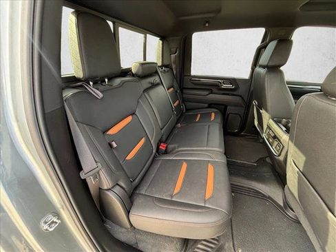 Used 2024 GMC Sierra 2500 AT4 w/ AT4 Preferred Package image 23