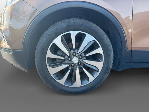 Used 2017 Buick Encore Essence FWD image 14