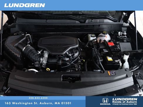 Used 2024 Cadillac XT6 Sport w/ LPO, ONYX Package AWD/4WD image 39