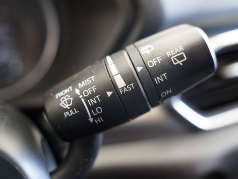 Used 2019 MAZDA CX-5 Sport FWD image 15