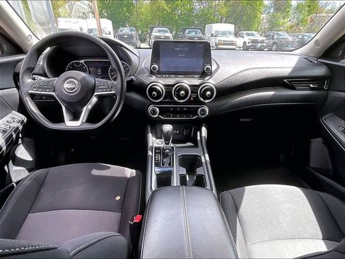 Used 2024 Nissan Sentra SV FWD image 21