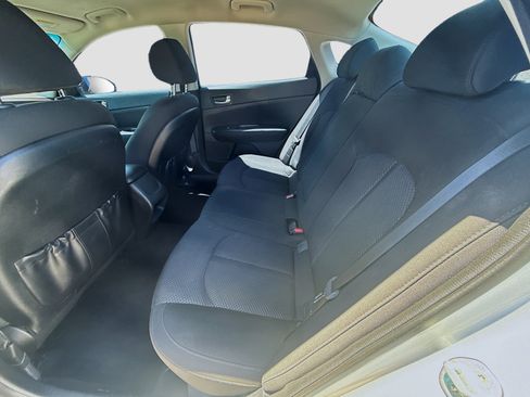 Used 2018 Kia Optima LX w/ 17" Alloy Wheels Package image 20