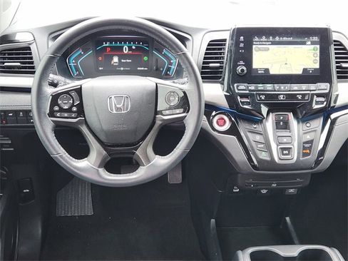 Certified 2023 Honda Odyssey Touring image 16